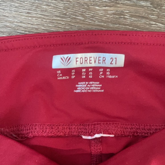 F21 Workout Set - Picture 6 of 8